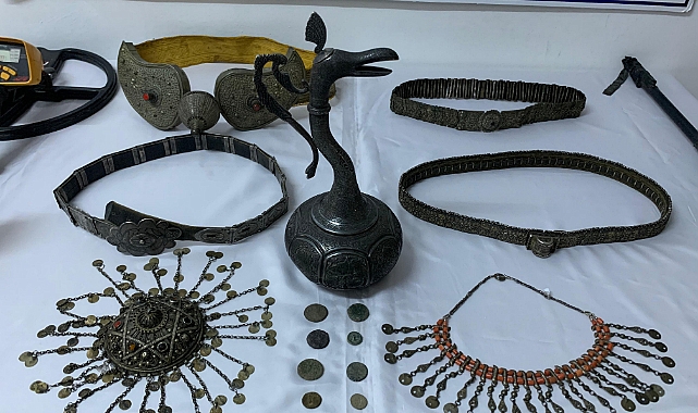 Jandarmadan tarihi eser kaçakçılarına operasyon!
