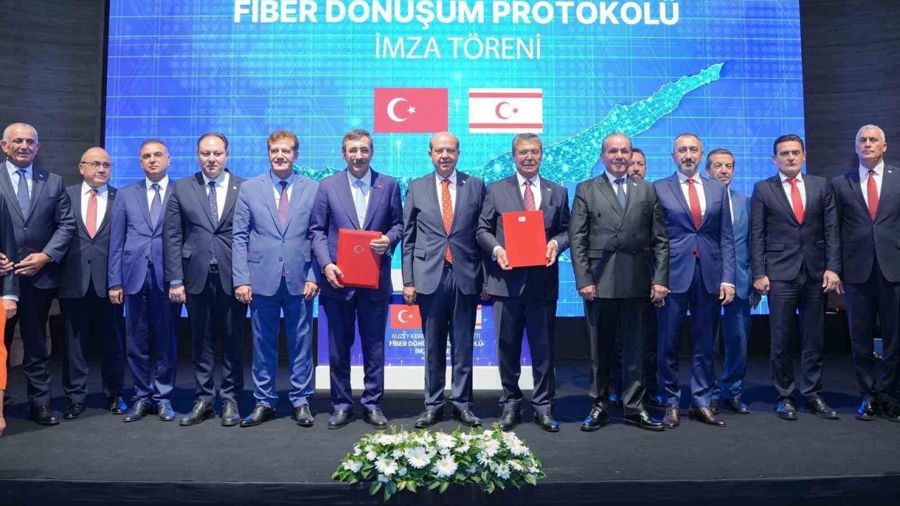Cumhurbaşkanı Yardımcısı Yılmaz: "2014 yılında 1,5 milyon olan fiber abone sayısı bugün 8,3 milyonu aştı"