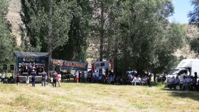 Gelenek değişmedi, Masat’ta coşku hakimdi