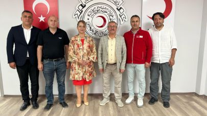 Bayburt Kızılay Şubesi’nin çalışmaları yerinde incelendi