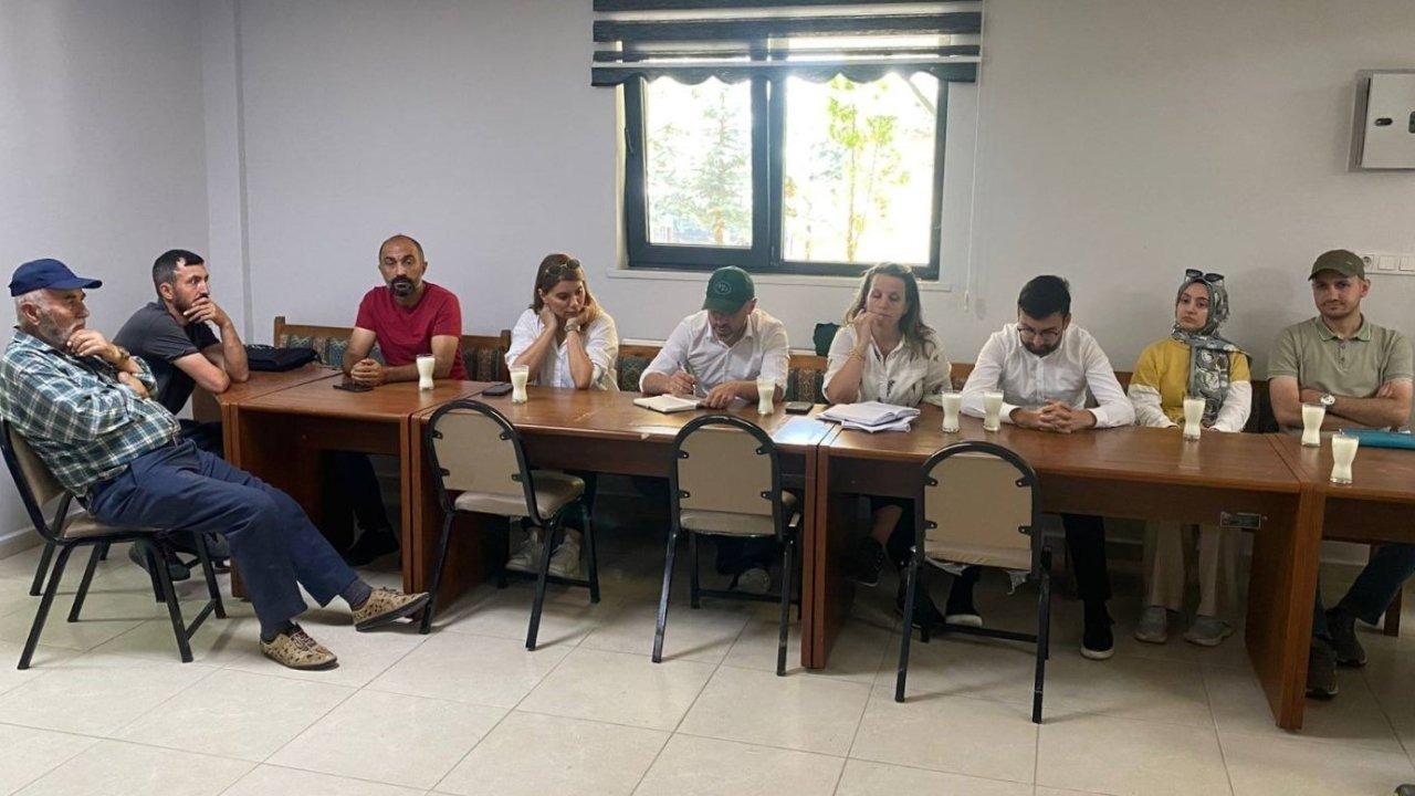Arazi toplulaştırma hakkında çiftçiler bilgilendirildi