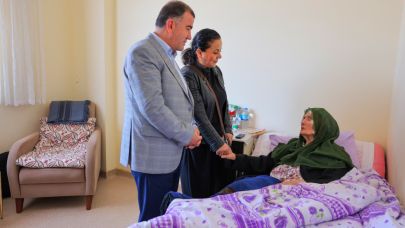 Vali Eldivan yenilenen huzurevini ziyaret etti