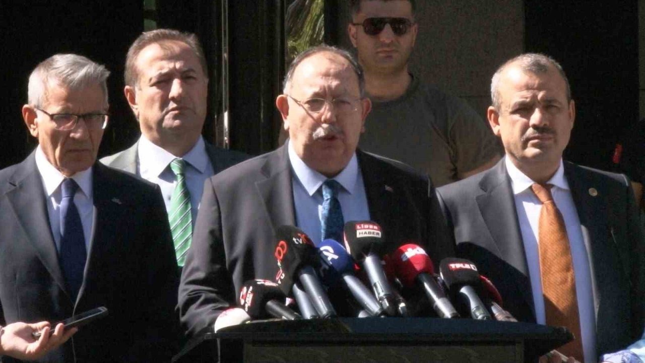 YSK, CHP İstanbul İl Kongresi’nin devamına karar verdi