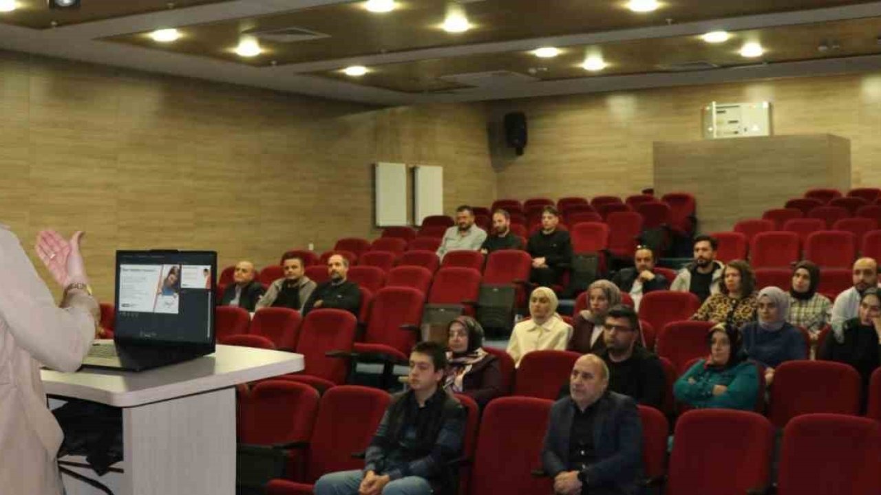 Bayburt’ta madde ve tütün bağımlılığıyla mücadele eğitimleri devam ediyor