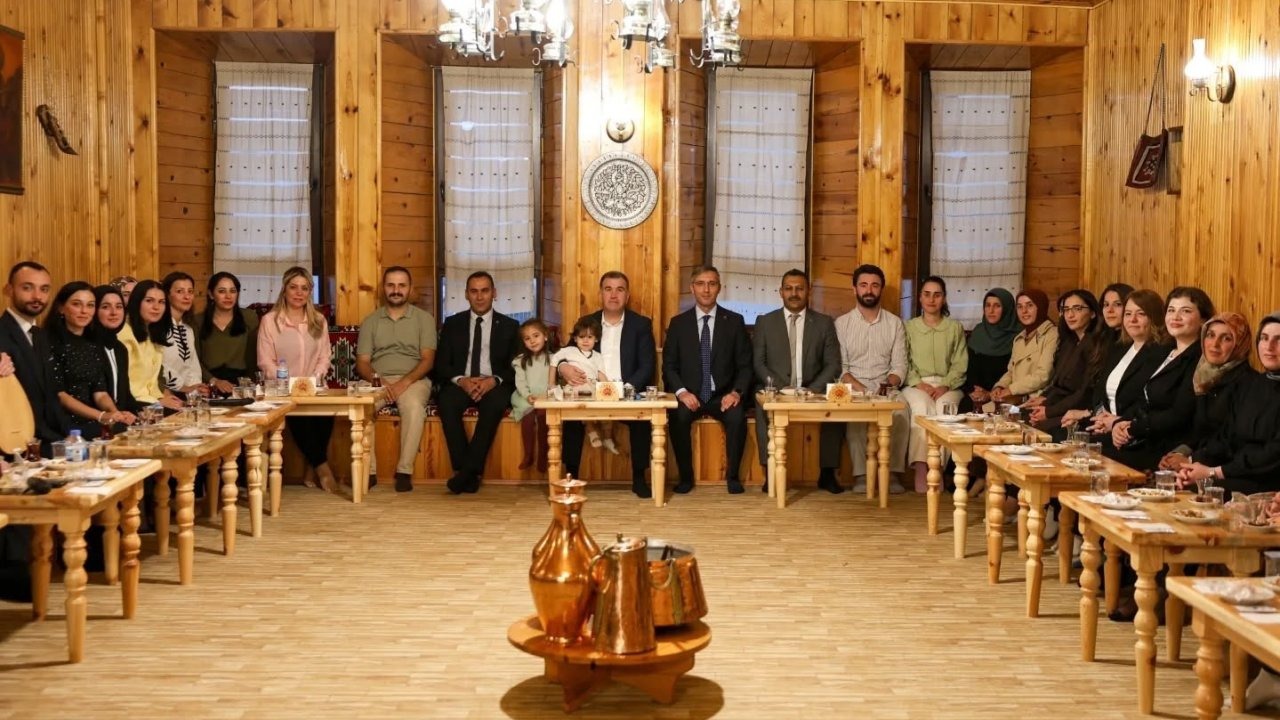 Bayburt’a atanan öğretmenlerle tanışma toplantısı düzenlendi