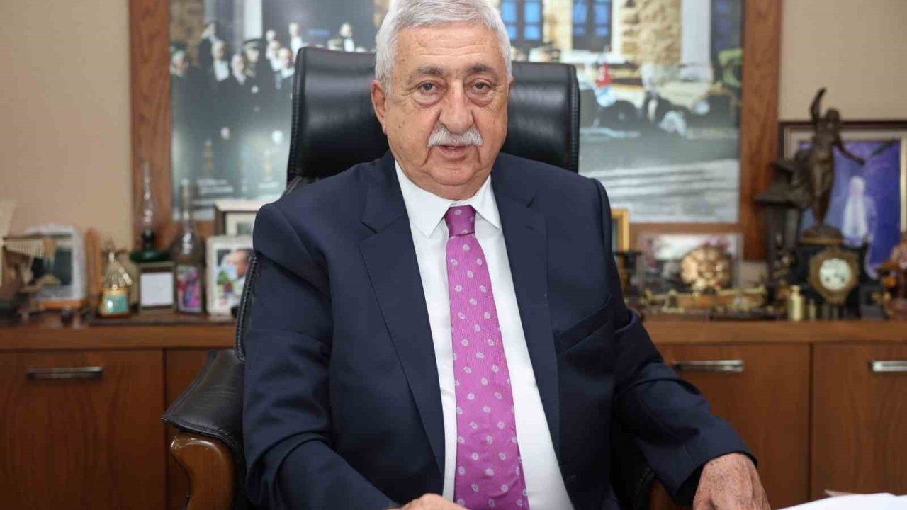 TESK Başkanı Palandöken: "Dilimizin yozlaşmaması için Türkçe tabela kullanalım"