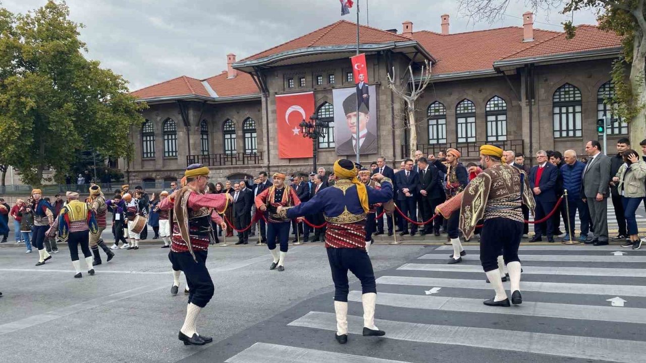 Ankara’nın Başkent oluşunun 102. Yılı coşkuyla kutlandı