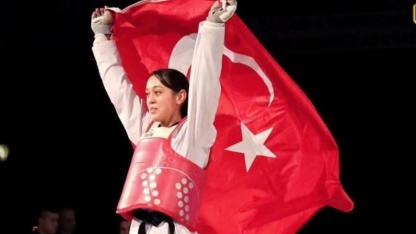 Dünya Tekvando Şampiyonu Emine Göğebakan kimdir? Kaç yaşında, nereli ve kariyeri