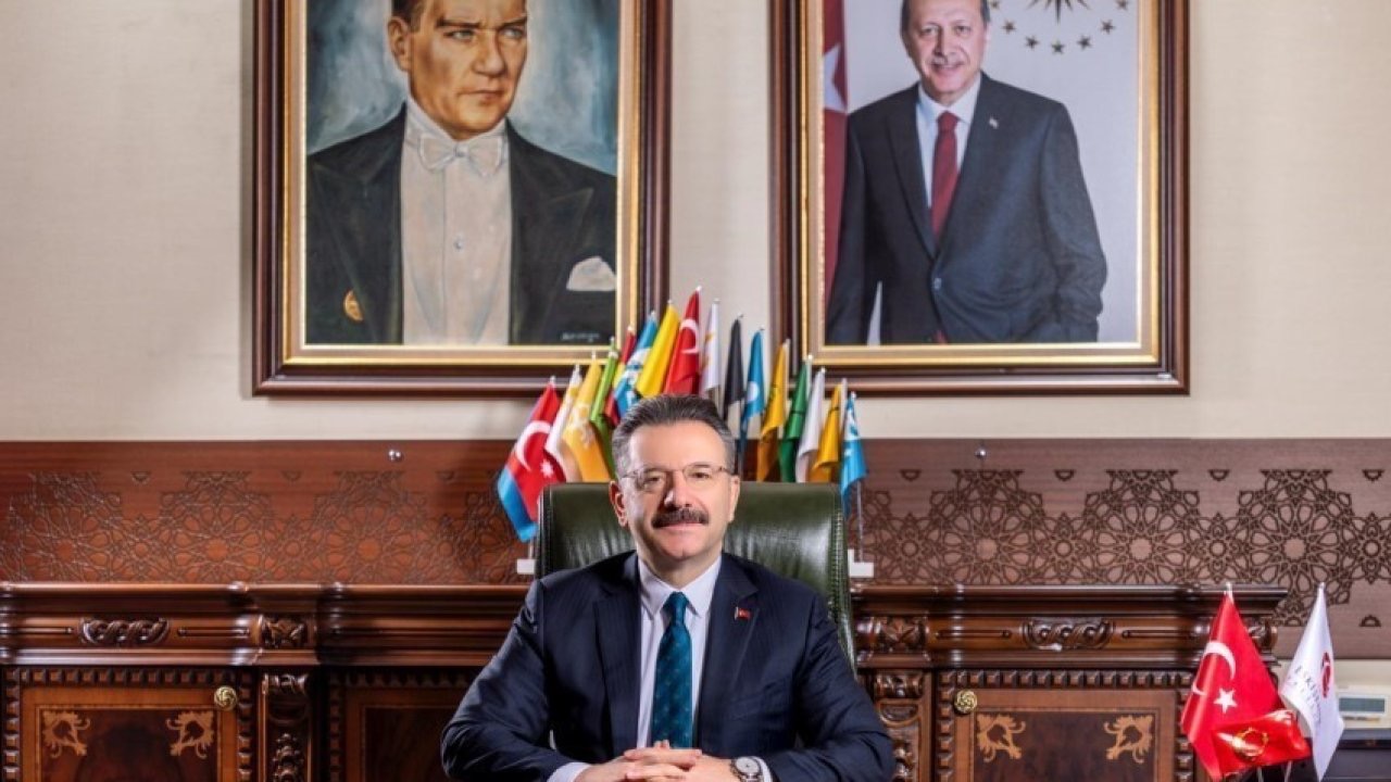 Eskişehir’de 29 Ekim Cumhuriyet Bayramı mesajları