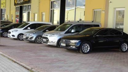 Galerici esnafı, araç almak isteyenler için şimdi tam zamanı