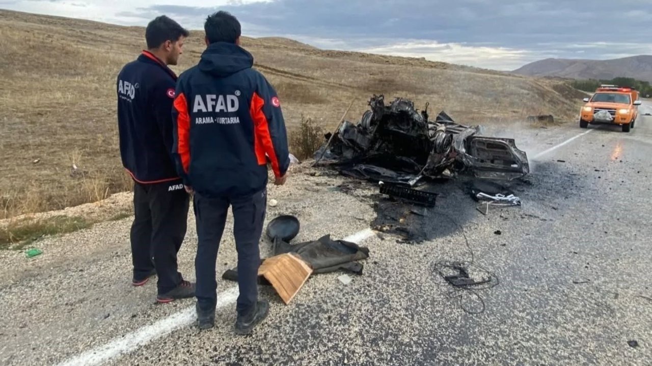 Alev alan araçtan 5 canı kurtardı: AFAD görevlisine başarı belgesi