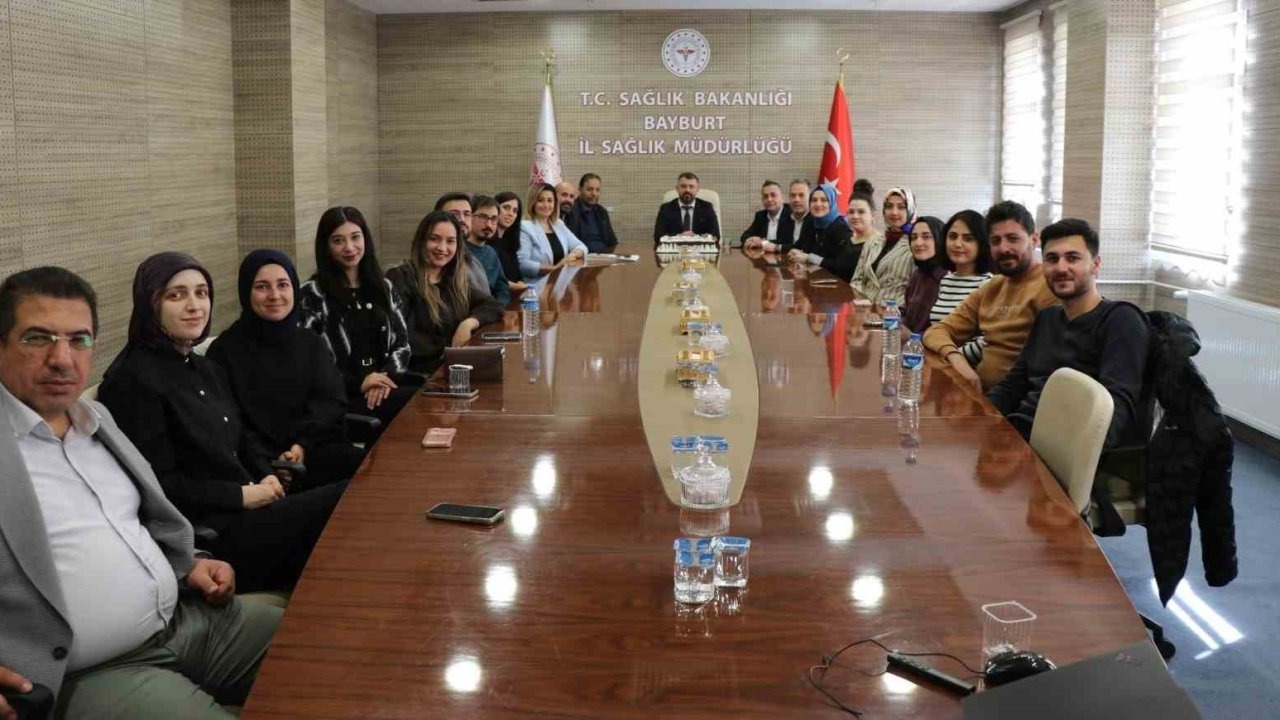 Başarılı diş hekimlerine teşekkür belgesi verildi