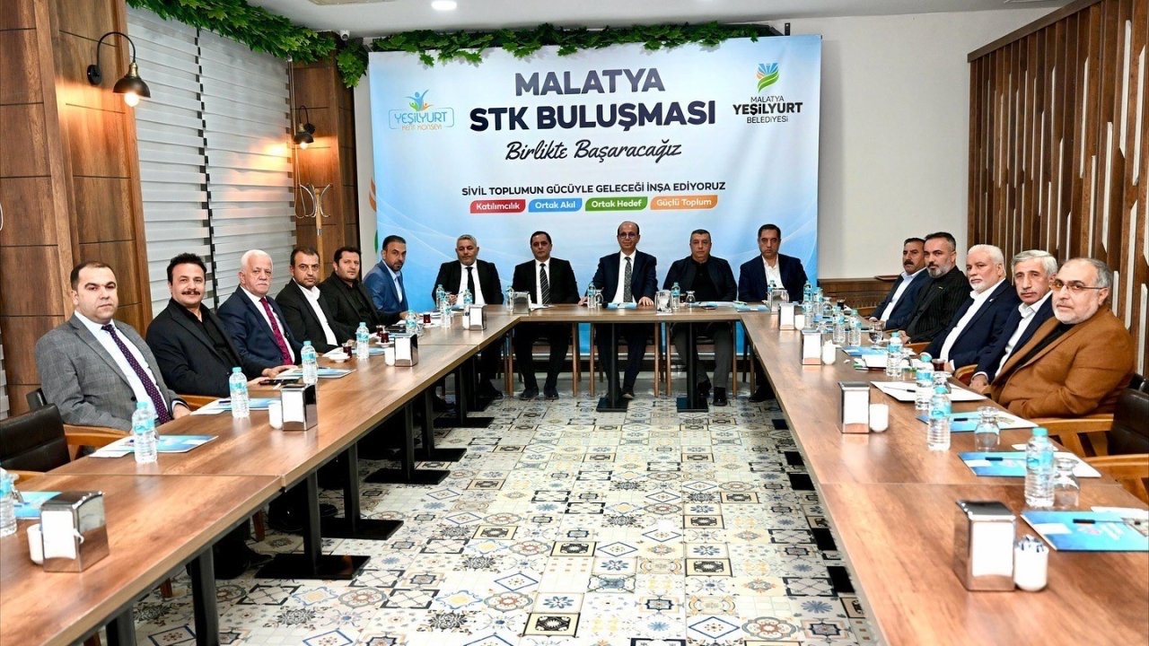 Başkan Geçit’ten iş dünyasıyla ekonomik istişare toplantısı