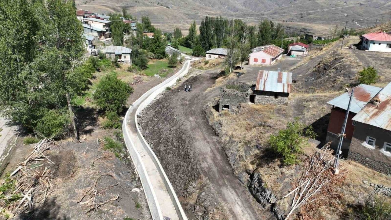 Bayraktar köyündeki taşkın kontrol inşaatında çalışmalar sürüyor