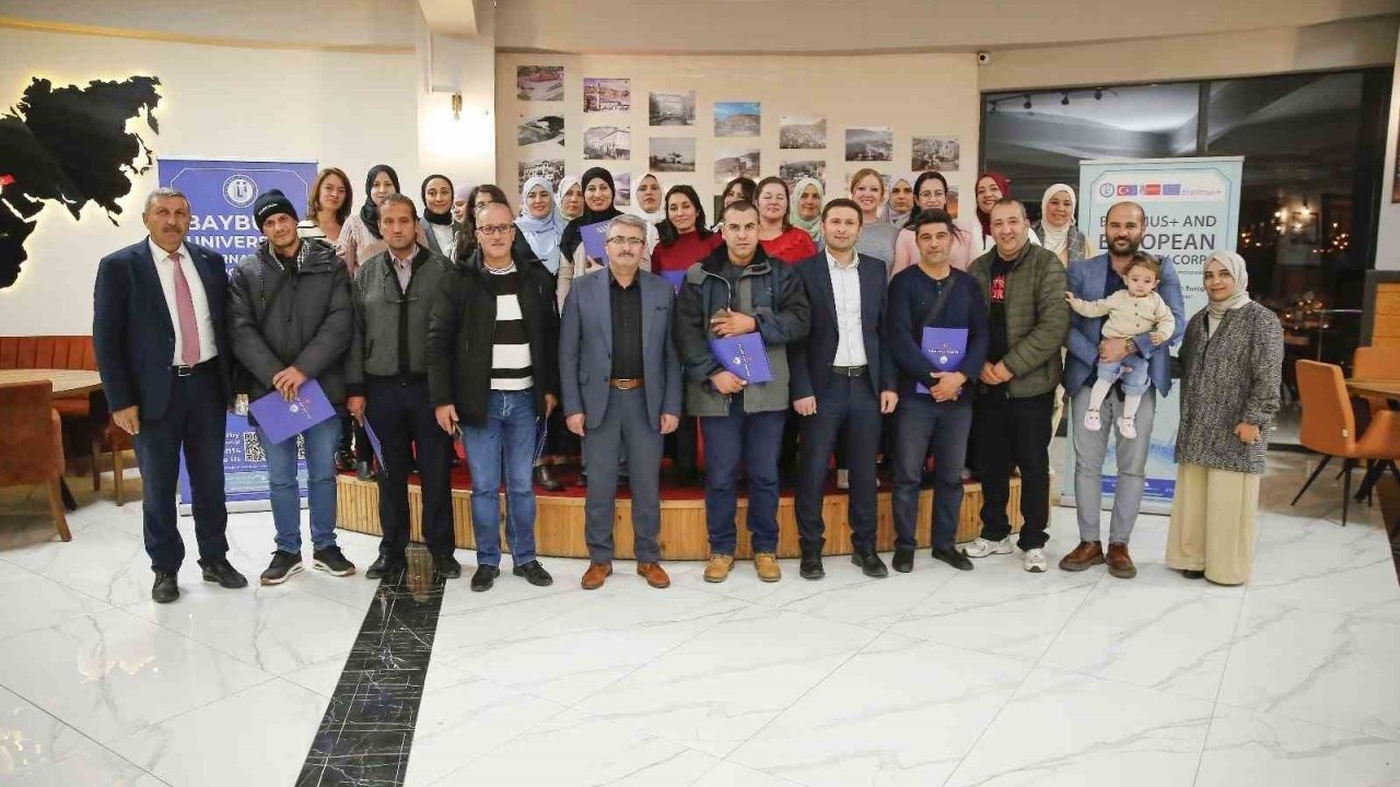 Cezayir’den Bayburt’a uluslararası staj iş birliği