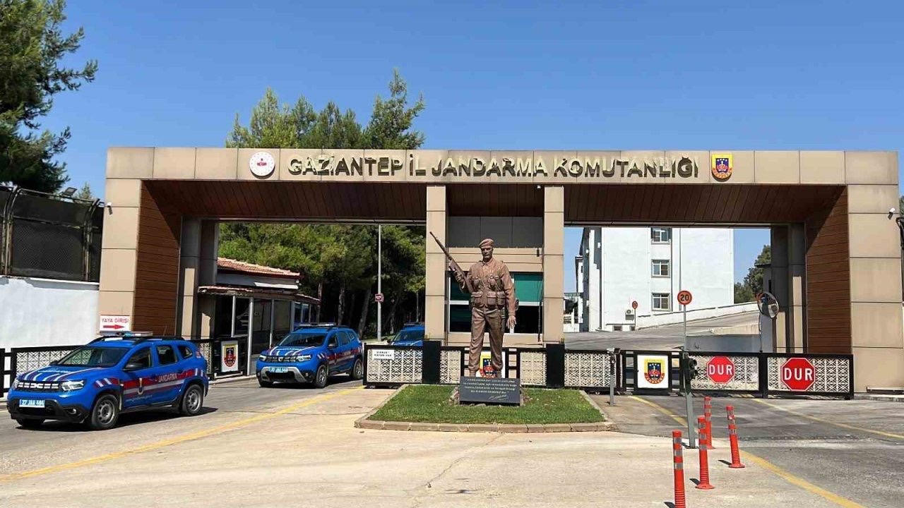 Gaziantep’te çeşitli suçlardan aranan 2 bin 429 şahıs yakalandı