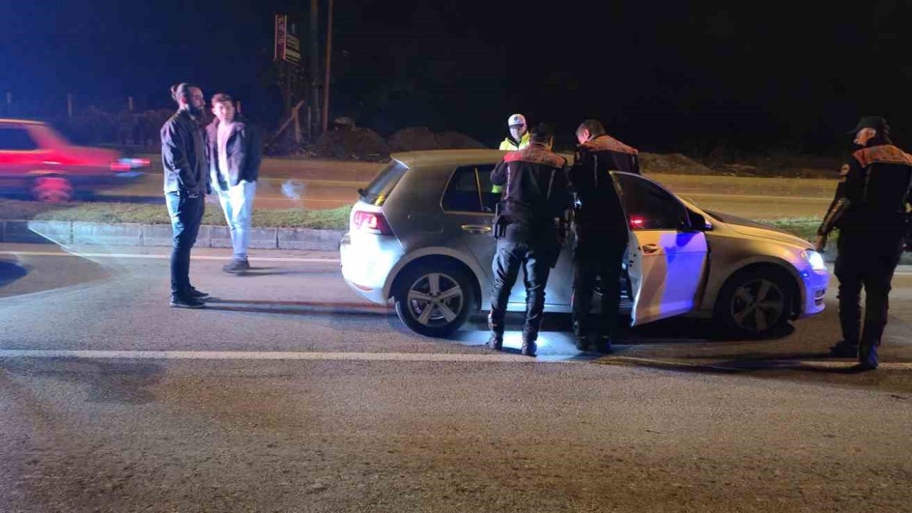 Polis kovalamacasıyla yakalanan sürücü alkollü çıktı