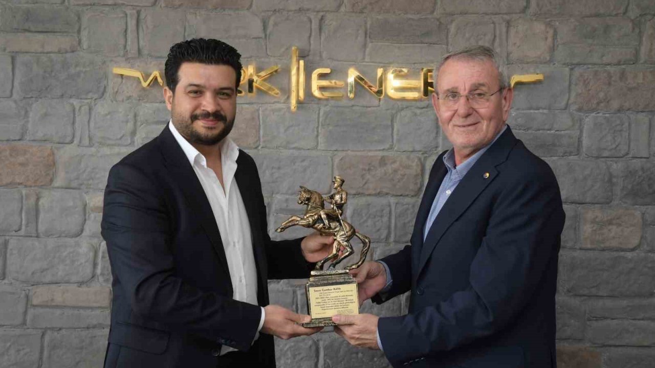 Samsun TSO’dan Türkiye 27’ncisi firmaya kutlama