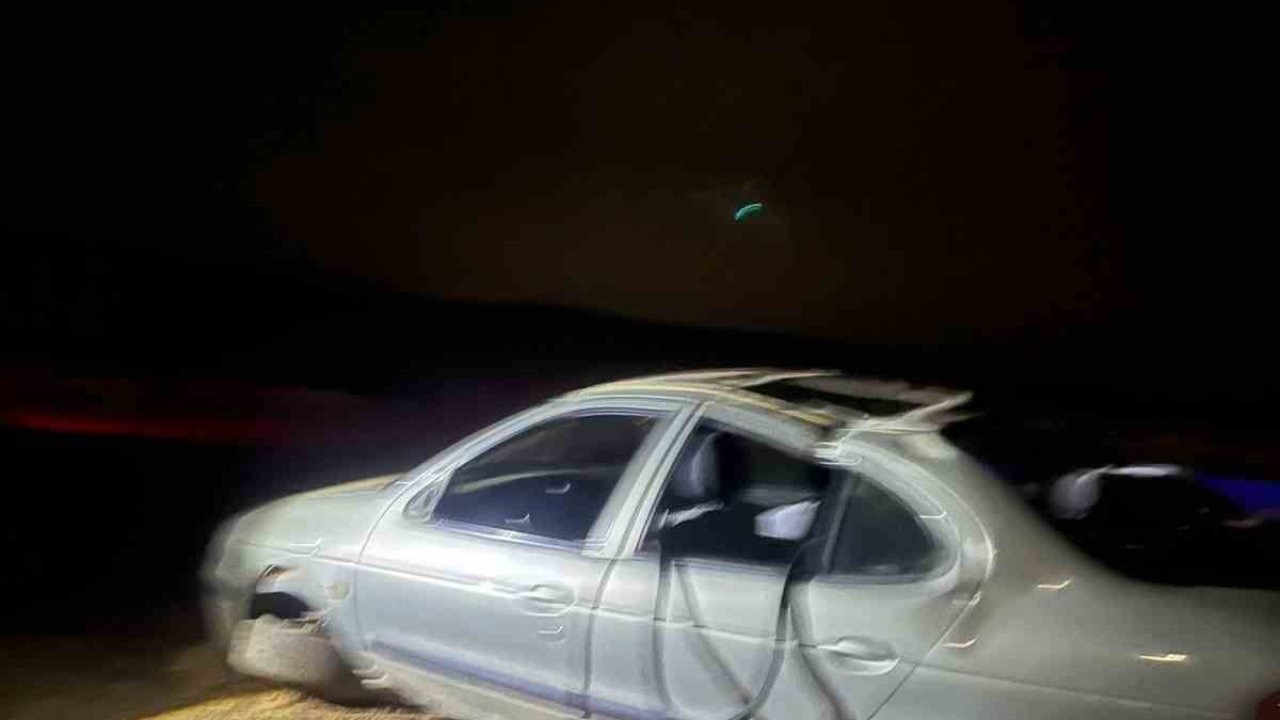 Şanlıurfa’da şarampole uçan otomobildeki 1 kişi öldü, 2 kişi yaralandı