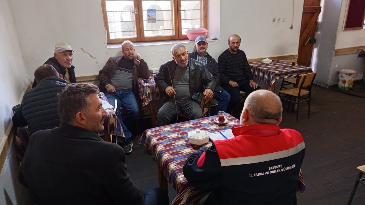 Yukarıkırzı’da çiftçilere verimlilik eğitimi verildi