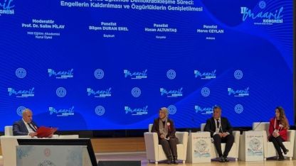 Sınıf öğretmeni Erel II. Maarif Kongresi’nde sunum yaptı