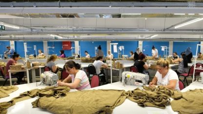 Ücretli çalışan sayısı yıllık yüzde 1,0 arttı