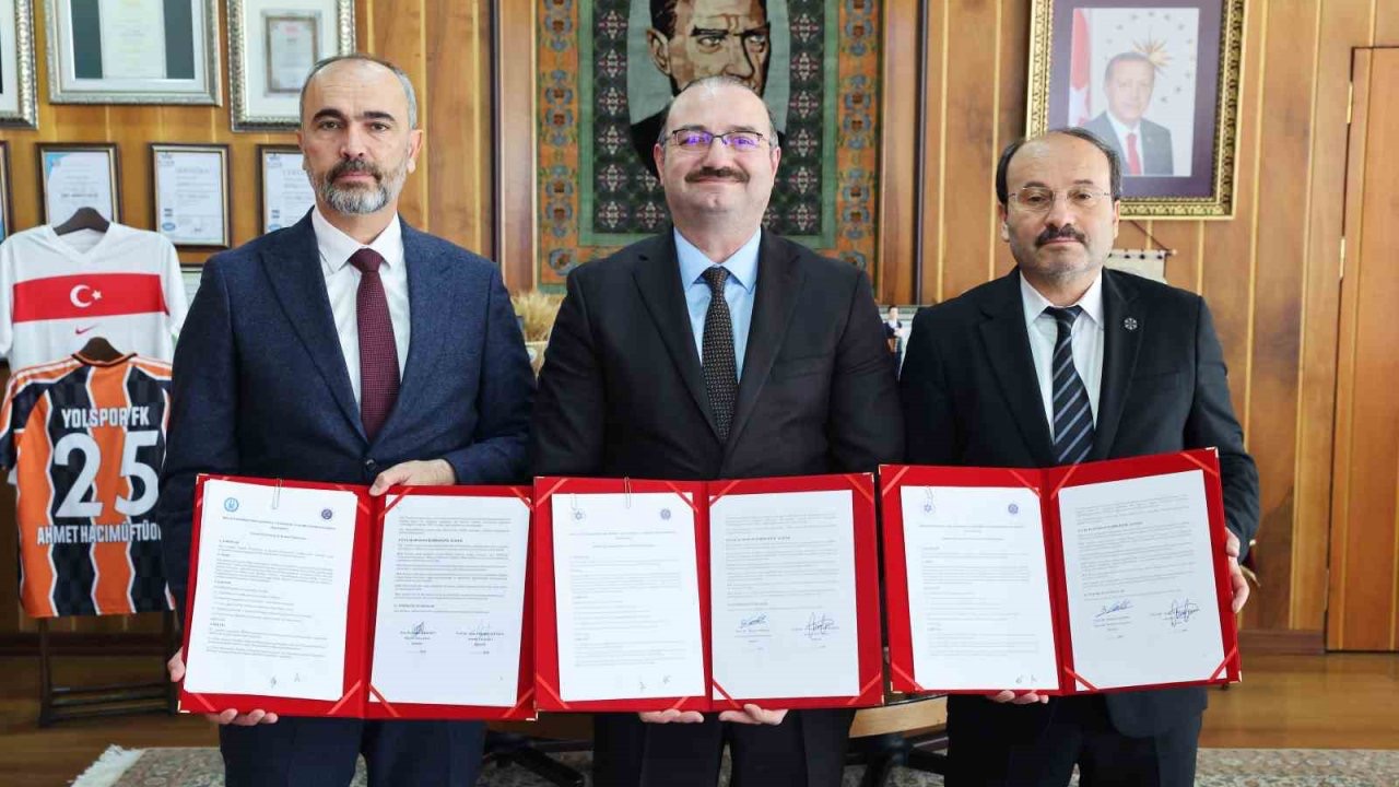 Bölgesel gelişime katkı sunacak iş birliği protokolü için imzalar atıldı