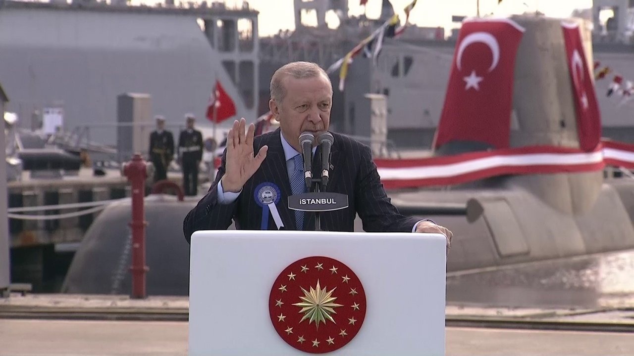 Cumhurbaşkanı Erdoğan: "Dünyada kendi savaş gemisini geliştirip denize indiren 10 ülkeden biri Türkiye’dir"