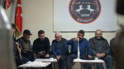 Tel helvası gençleri ve yaşlıları aynı sofrada buluşturdu