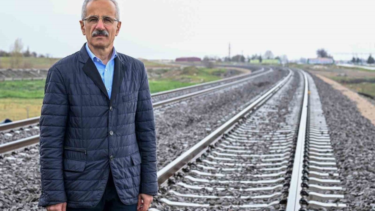 Bakan Uraloğlu: "Sinyalli hat oranımızı yüzde 61’e yükselttik"