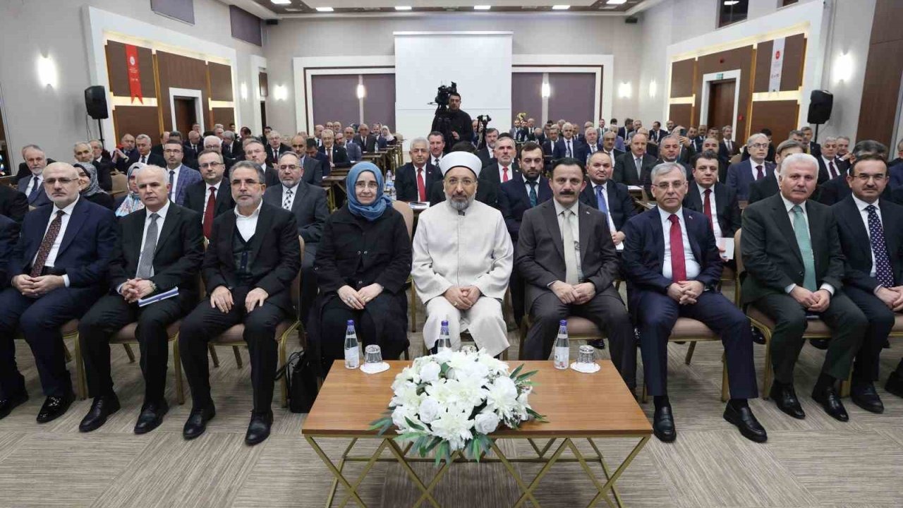 Diyanet İşleri Başkanı Arpaguş: "Müftü, çareler arayan kimsedir"