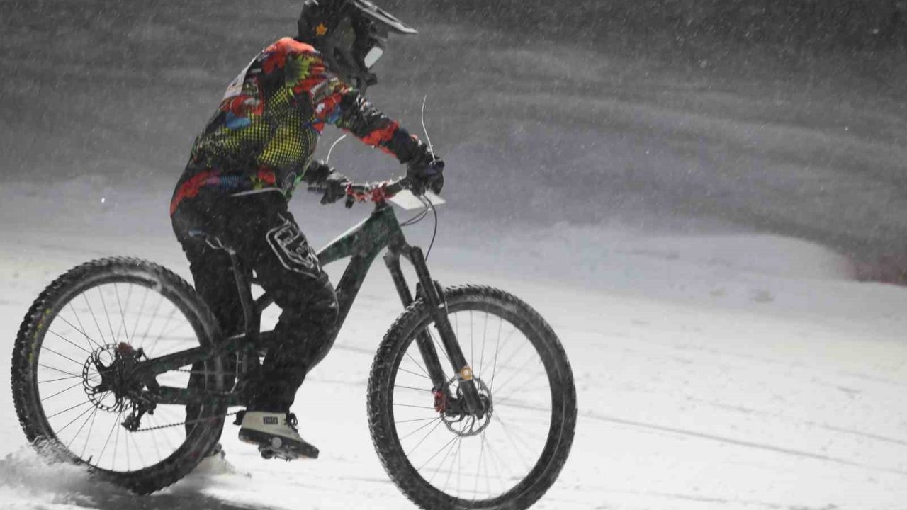 Snowbike Türkiye Dağ Bisikleti Şampiyonası sona erdi