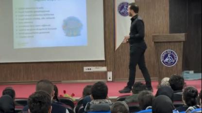 Bayburt Fen Lisesi’nde ‘Güçlü gelecek’ semineri