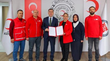 İhtiyaç sahiplerinin sofrasına Kızılay bereketi