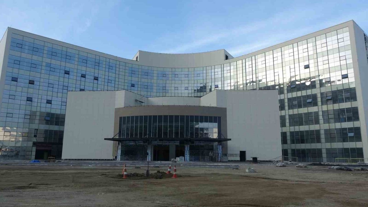 Trabzon Şehir Hastanesi inşaatının yüzde 90’ı tamamlandı