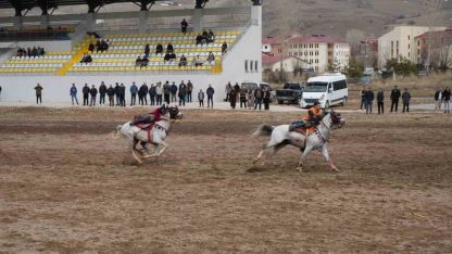Ramazan Bayramı ata sporu ciritle uğurlandı