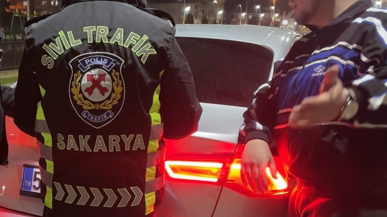 Ehliyetsiz yakalandı, 200 bin lira ceza yedi: "Benim aracım o kadar etmiyor" diyerek sitem etti