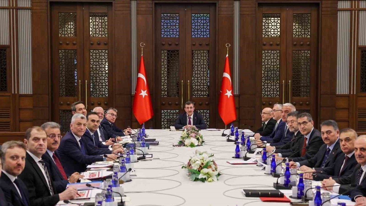 EKK: "Küresel ticarette artan belirsizlikler dış ticaret stratejilerinin yeniden şekillendirilmesini gerekli kılmaktadır"