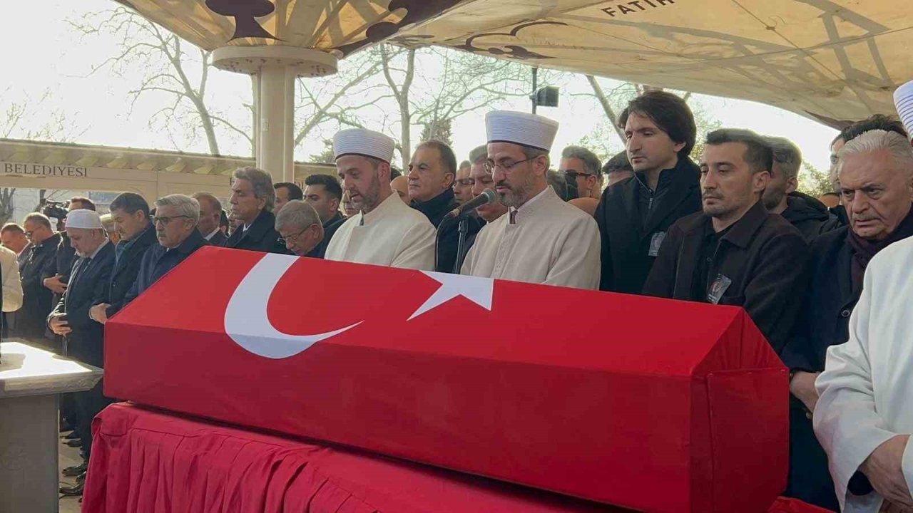 İlber Ortaylı son yolculuğuna uğurlandı