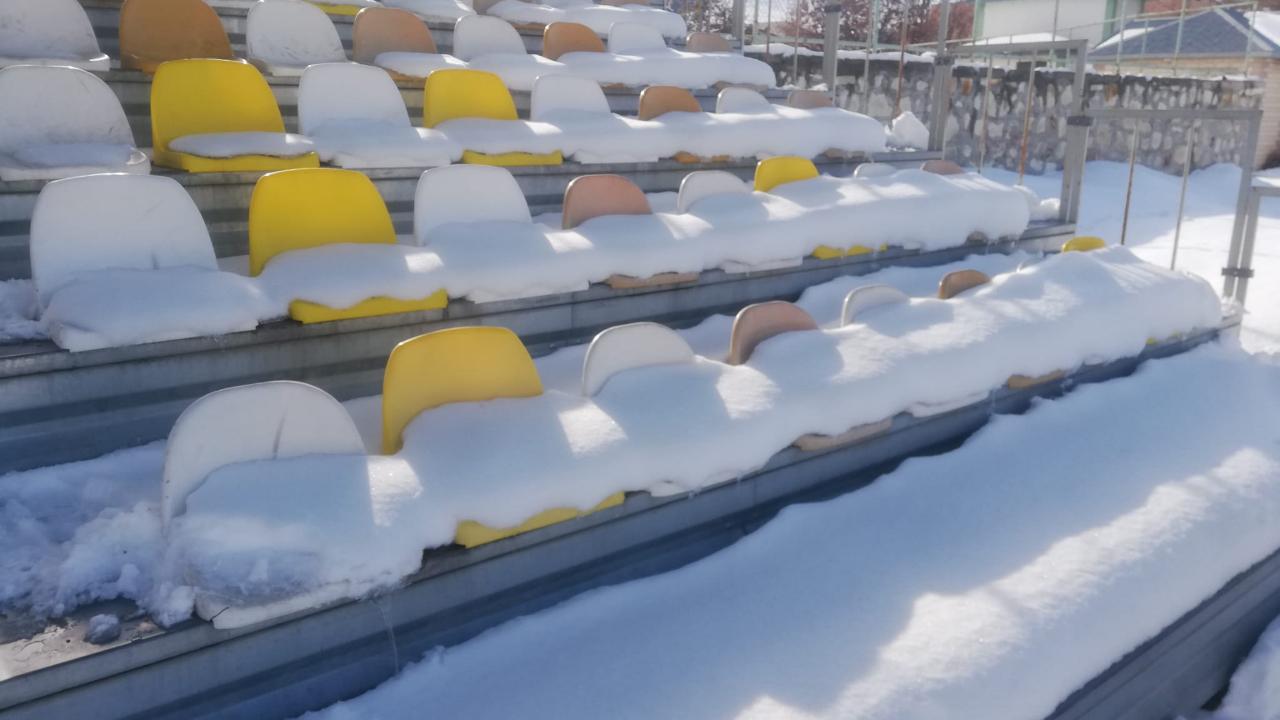 Tribünler bildiğiniz gibi…