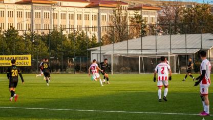 7 gollü maçta gülen taraf Belediyespor