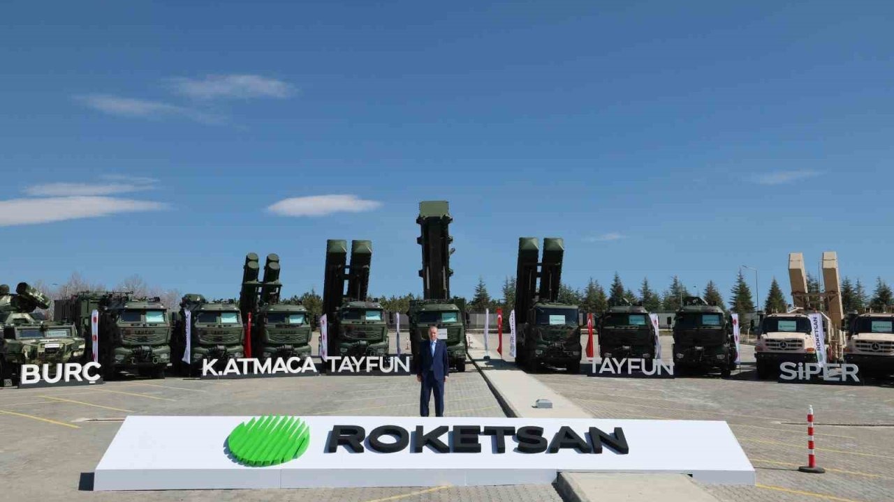 Cumhurbaşkanı Erdoğan: "2028’de 11 milyar dolarlık ihracat hacmini yakalayacak, inşallah savunma ihracatında dünyada ilk 10’a gireceğiz"