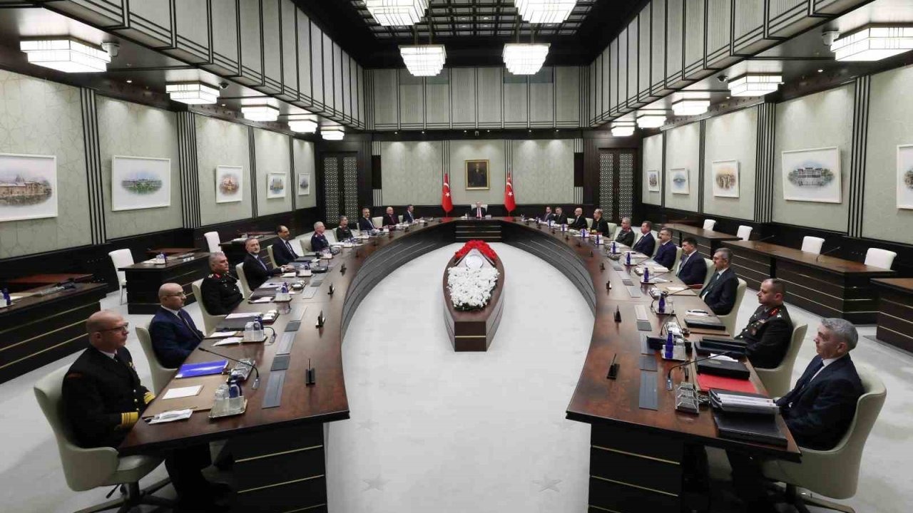 MGK Bildirisi: "Terörün milletimizin gündeminden geri dönmemek üzere çıkarılacağı vurgulanmıştır"