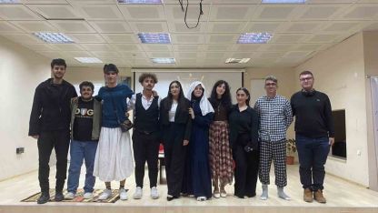 Bayburt Gençlik Merkezi tiyatro ekibinden sezon finali