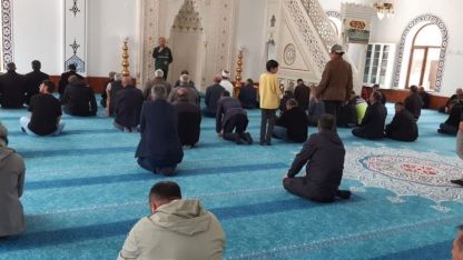 Cami cemaatine bağımlılıkla mücadele anlatıldı