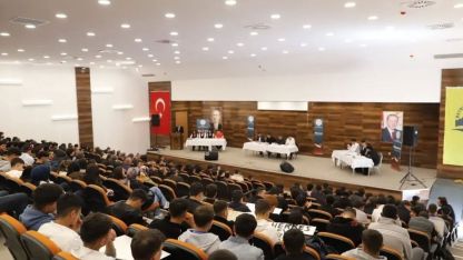 Teknolojinin etkileri tartışıldı
