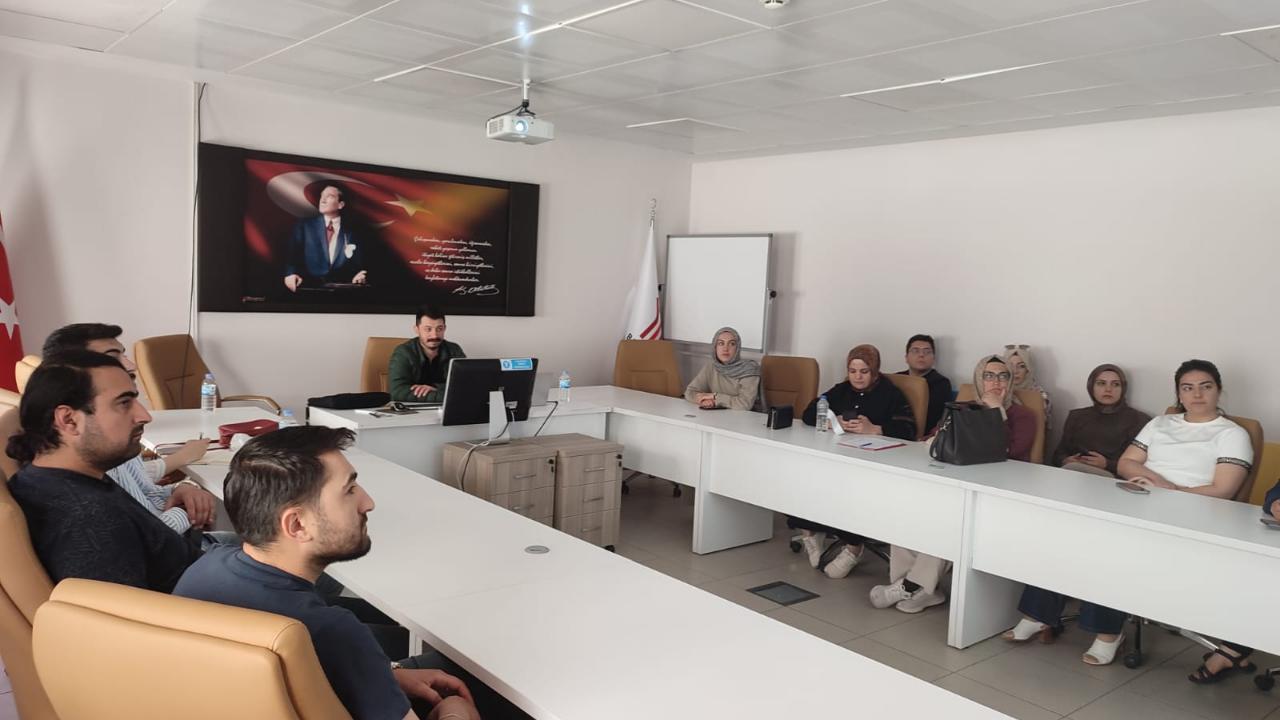 Bayburt ASHM personeline kişisel mahremiyet eğitimi verildi