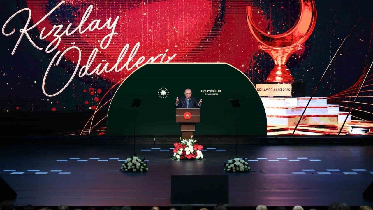Cumhurbaşkanı Erdoğan: "Kritik ilaçları artık ülkemizde üreteceğiz"