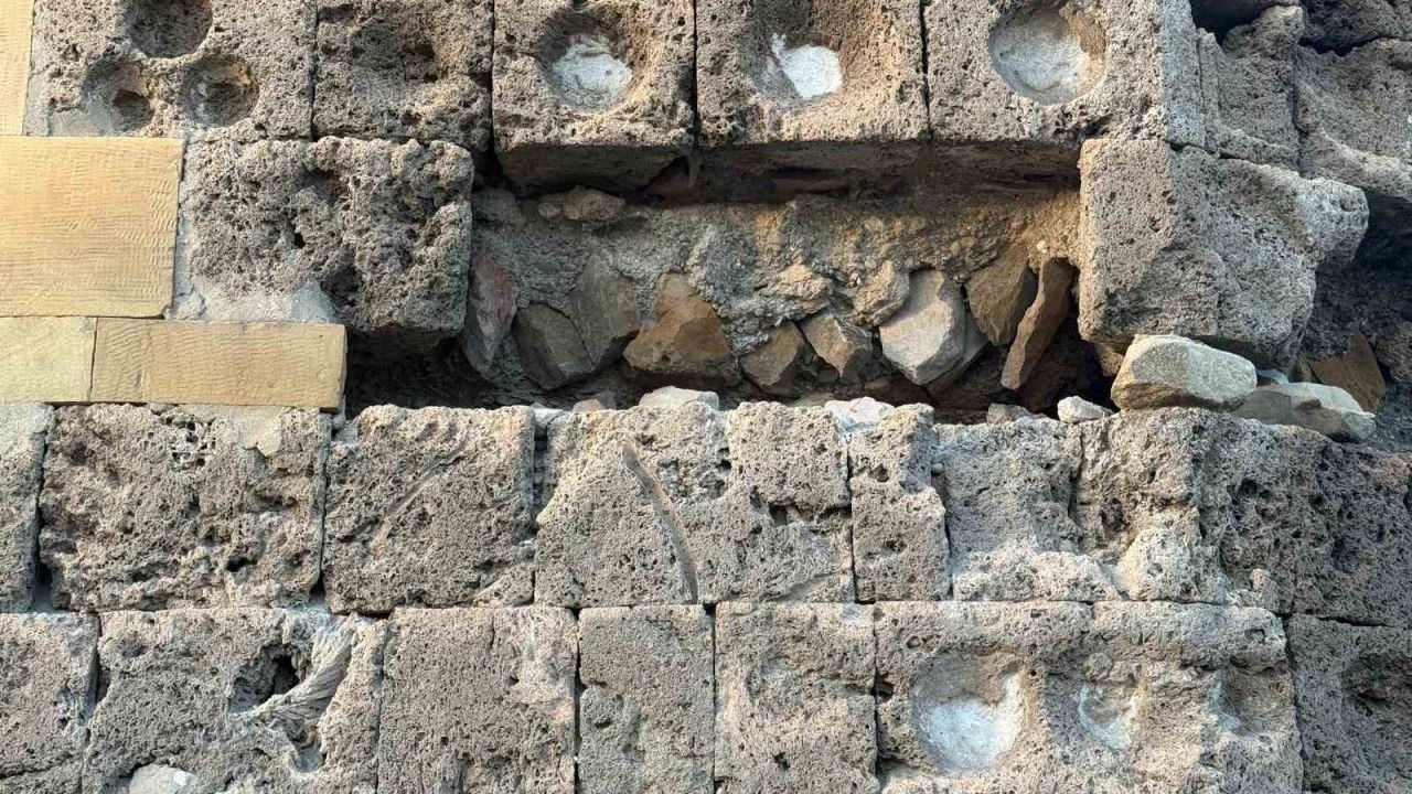 Kent Konseyinden kaleye müdahale talebi