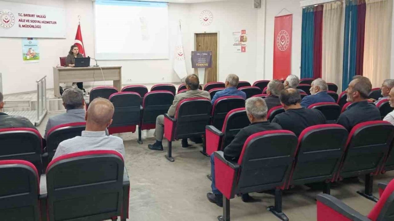 Muhtarlara sosyal hizmetler anlatıldı